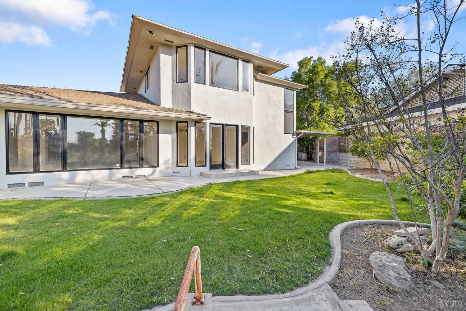 2937 Summit Cir, Bakersfield, CA 93306