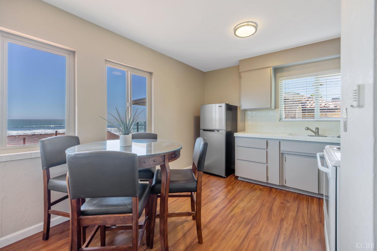 534 Pacific Ave, Cayucos, CA 93430