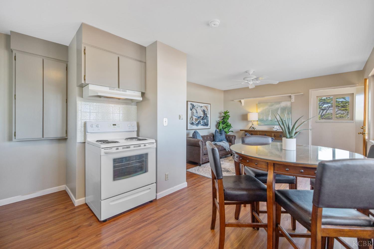 534 Pacific Ave, Cayucos, CA 93430
