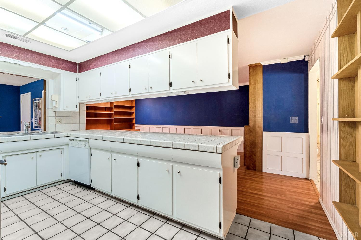 160 S Olive St S, Lemoore, CA 93245