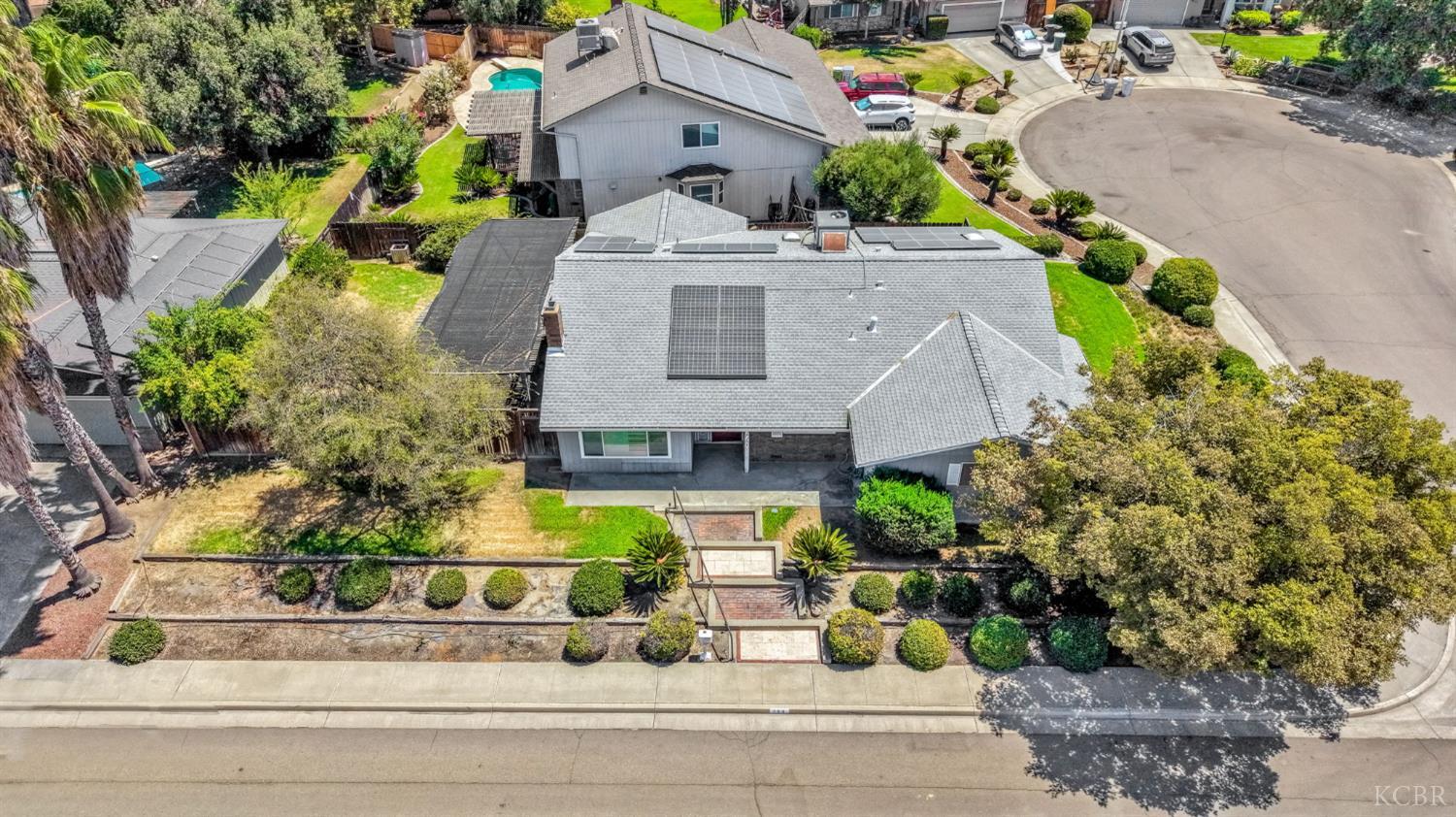 160 S Olive St S, Lemoore, CA 93245