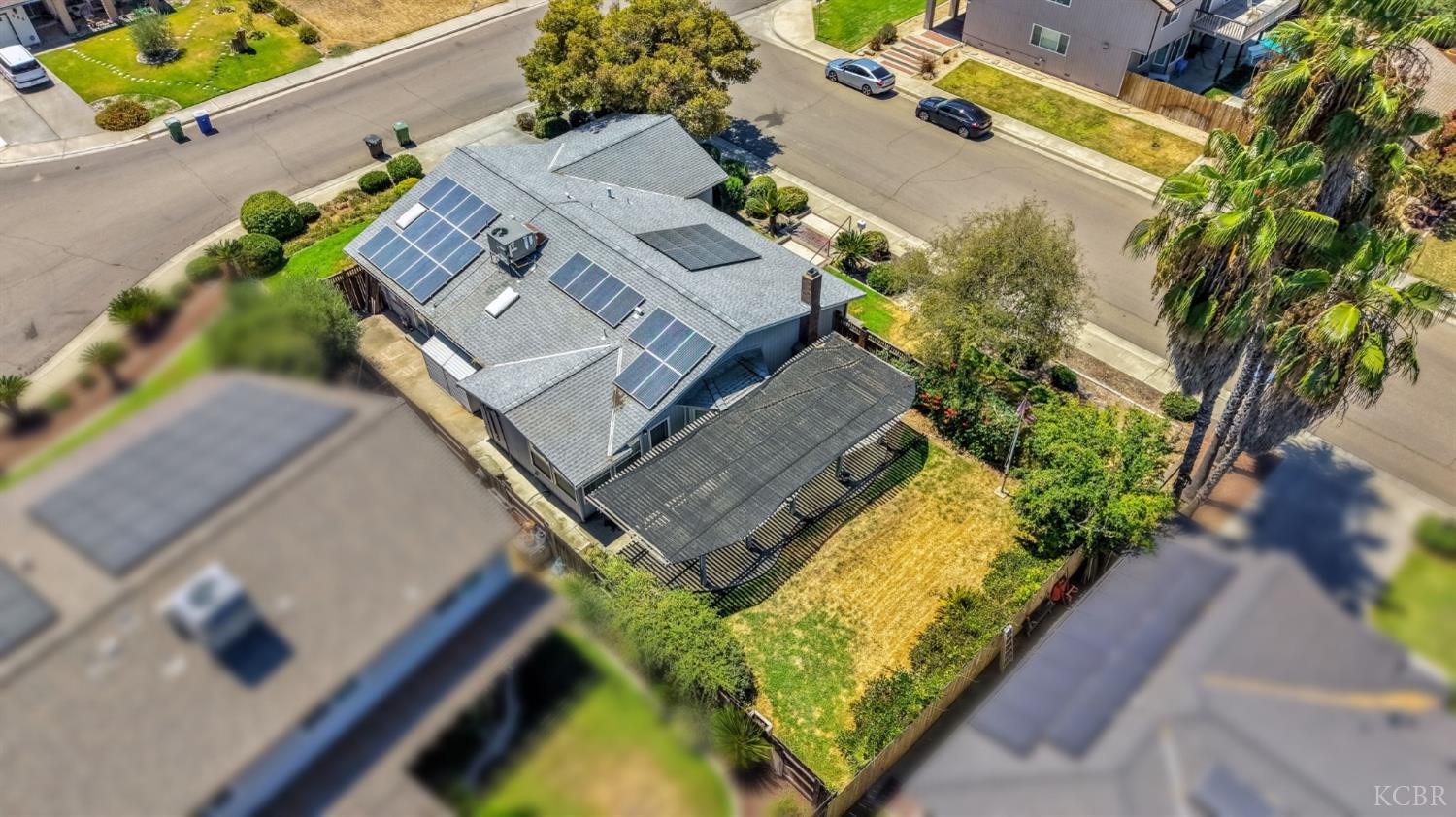 160 S Olive St S, Lemoore, CA 93245