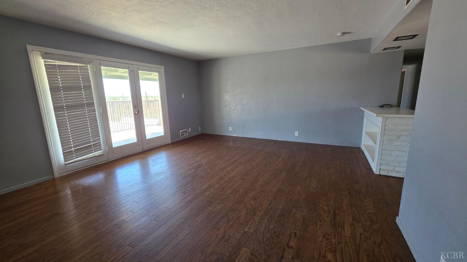 14777 Avenue 84, Pixley, CA 93256