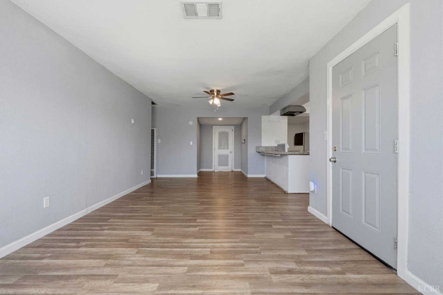 749 S 11th 1/2 Ave, Hanford, CA 93230