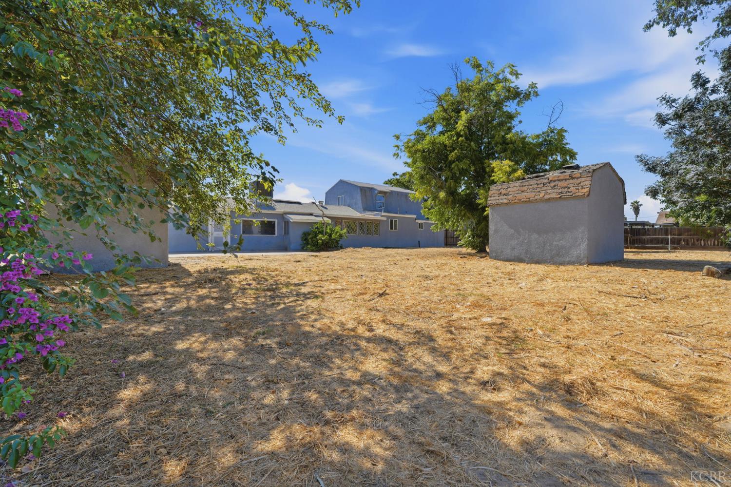 749 S 11th 1/2 Ave, Hanford, CA 93230