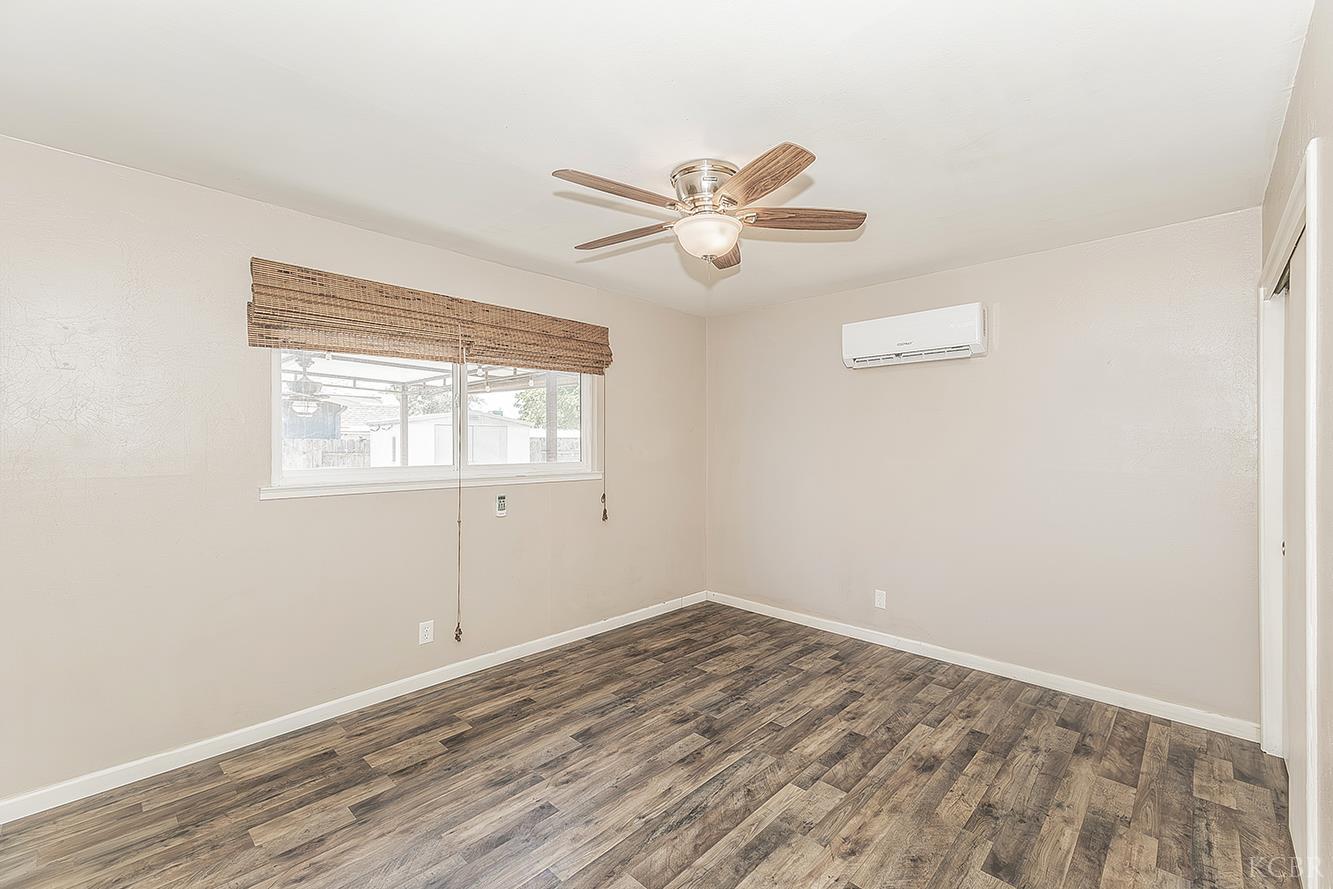 2014 N Kensington Way, Hanford, CA 93230