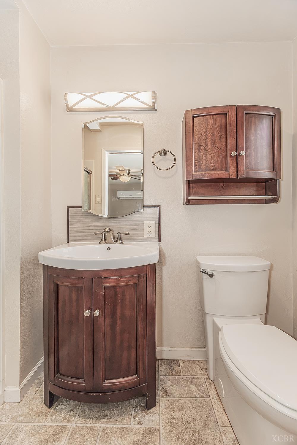 2014 N Kensington Way, Hanford, CA 93230