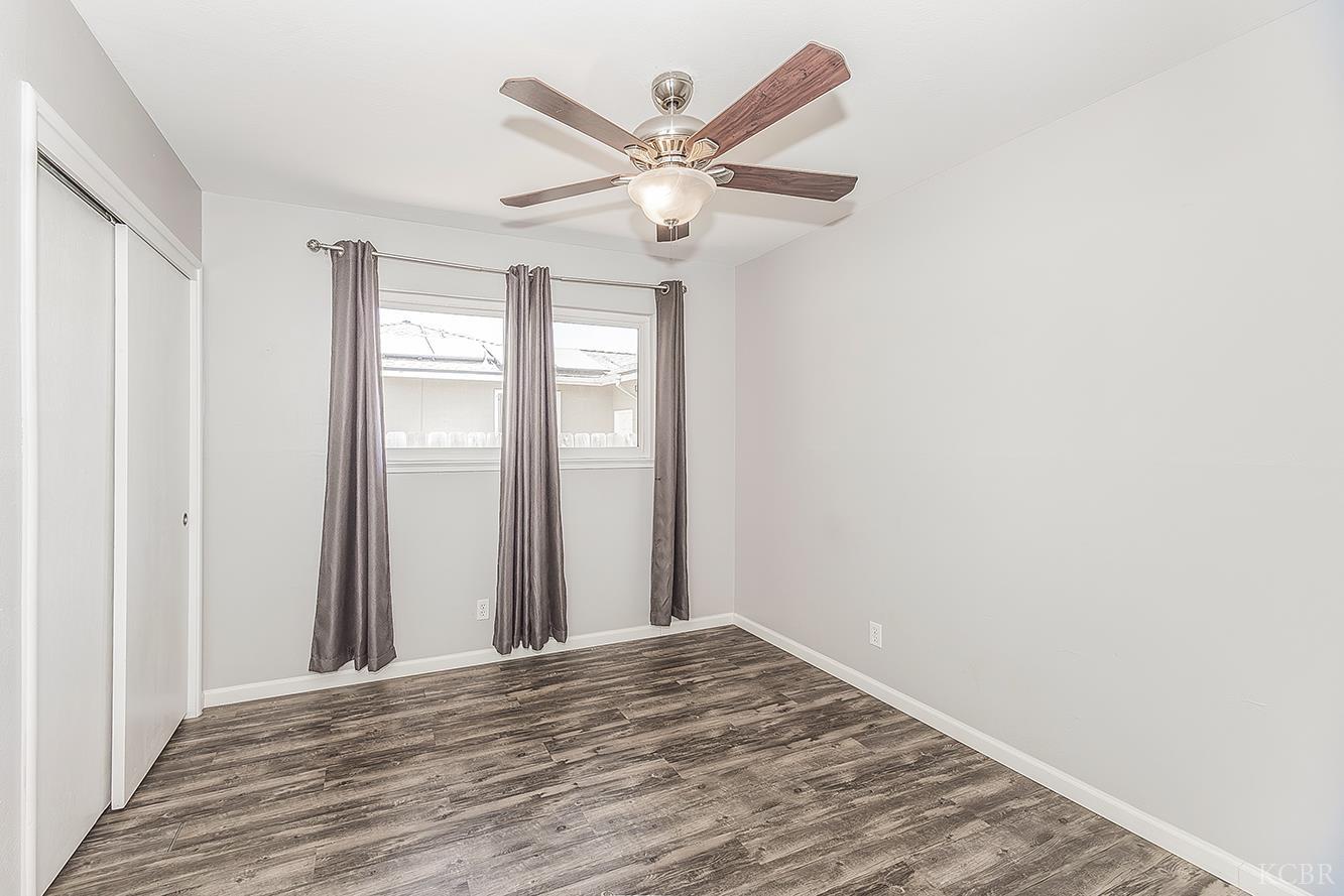 2014 N Kensington Way, Hanford, CA 93230