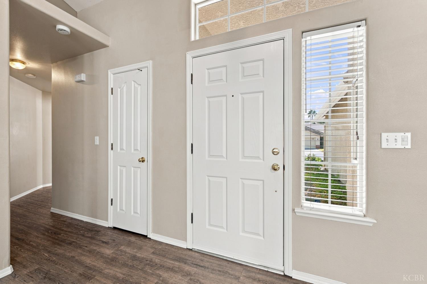3024 Pine St, Hanford, CA 93230