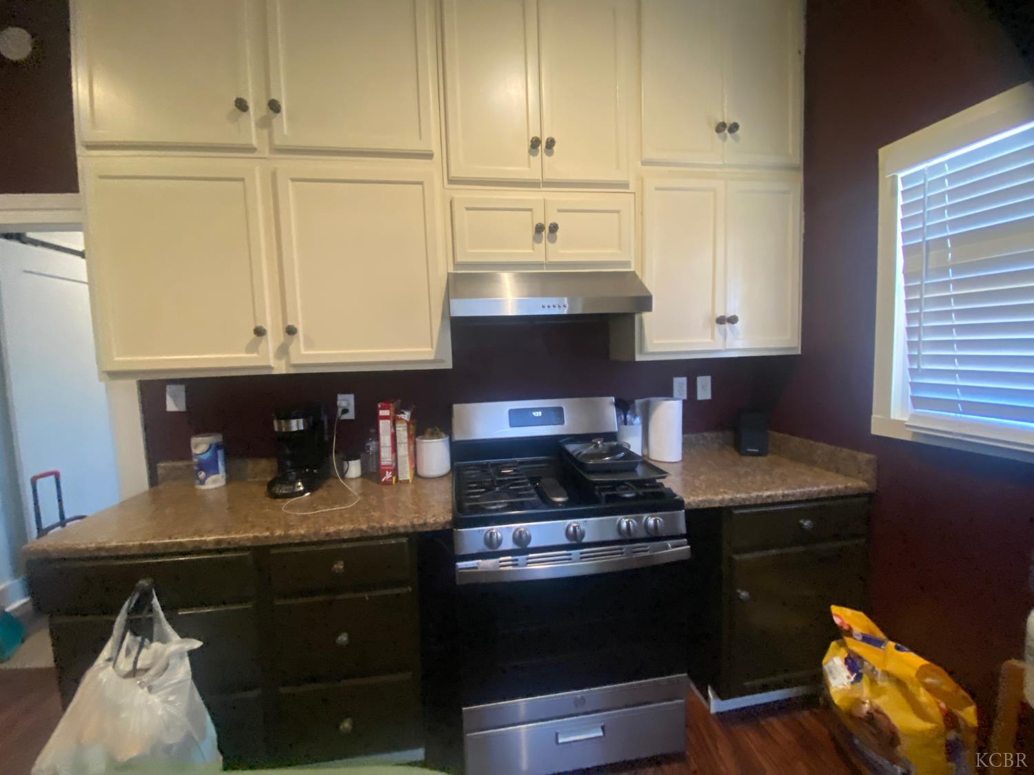 1029 N Green st, Hanford, CA 93230