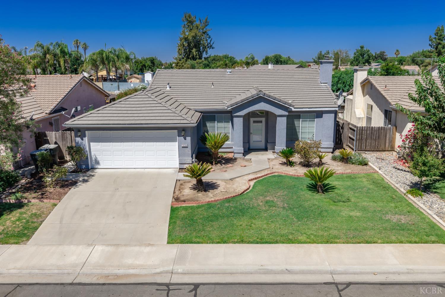 2536 Zion Way, Hanford, CA 93230