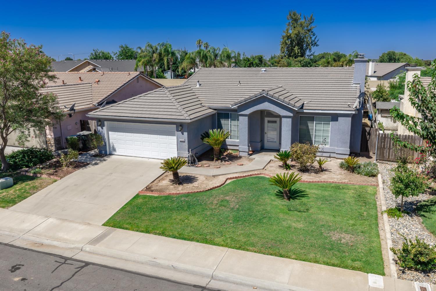 2536 Zion Way, Hanford, CA 93230