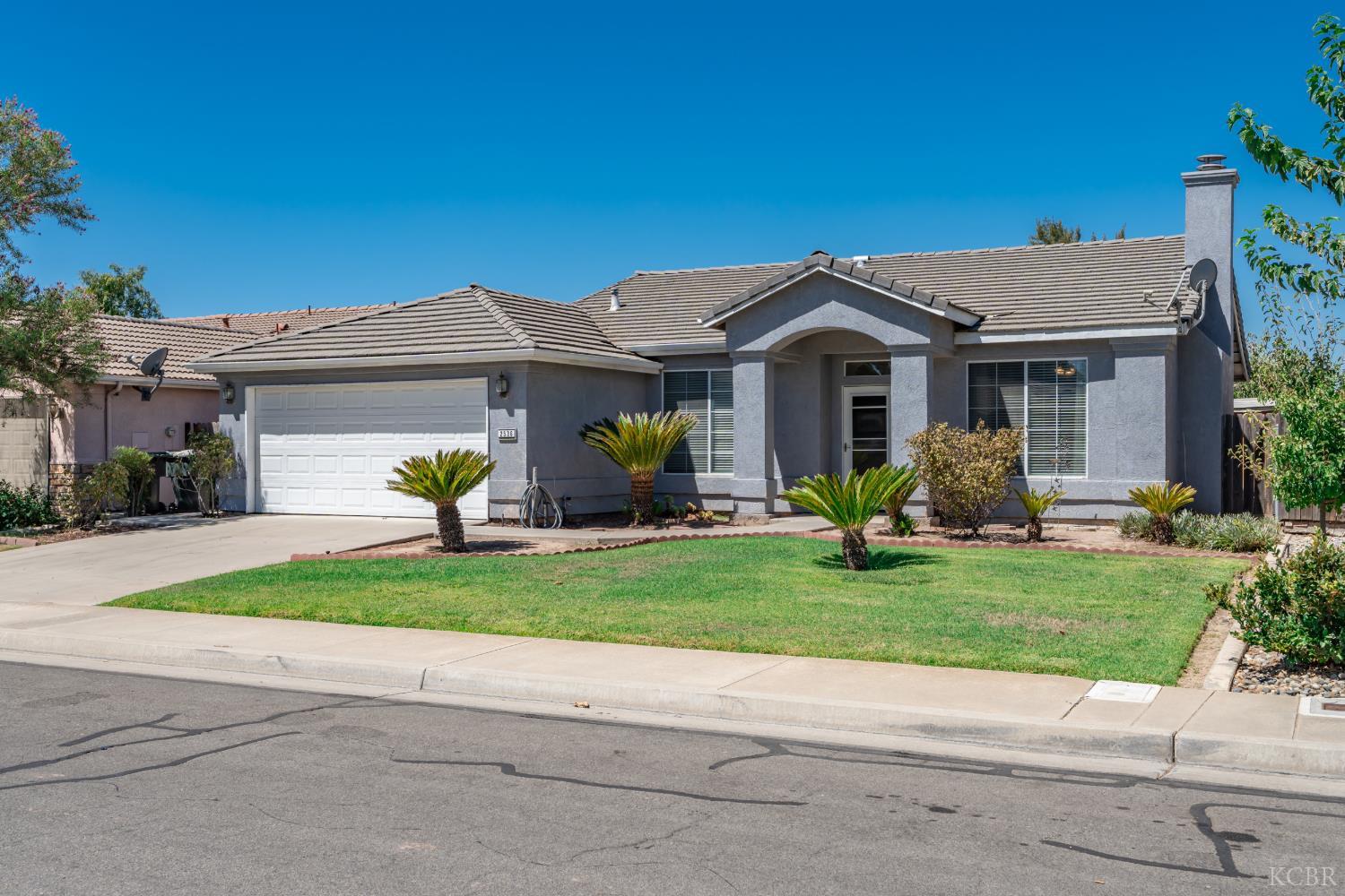2536 Zion Way, Hanford, CA 93230