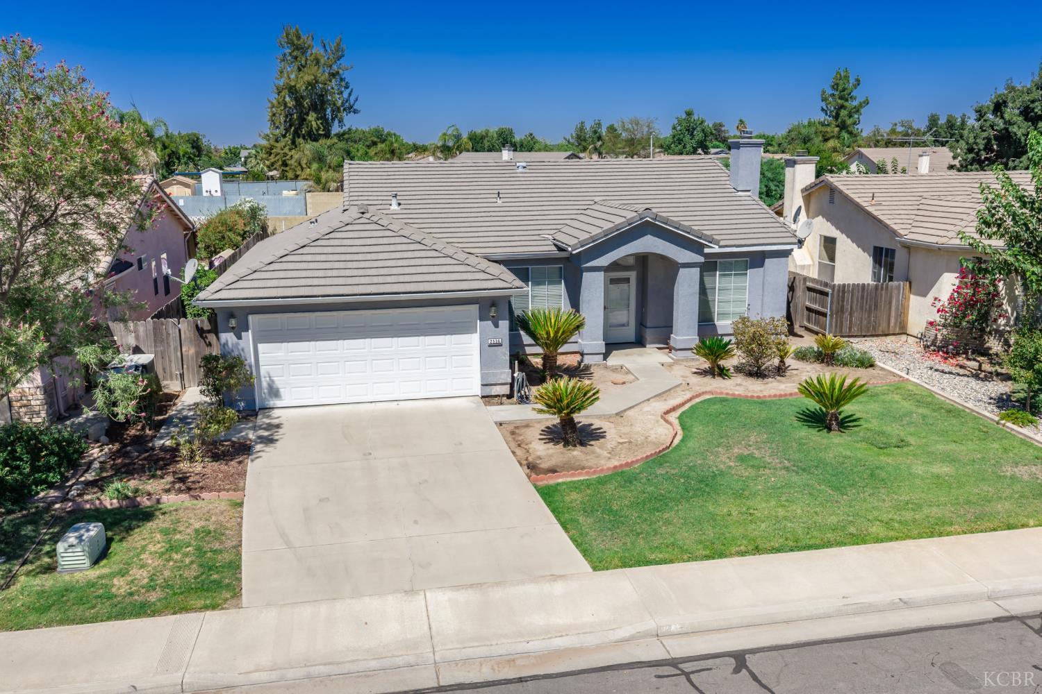 2536 Zion Way, Hanford, CA 93230