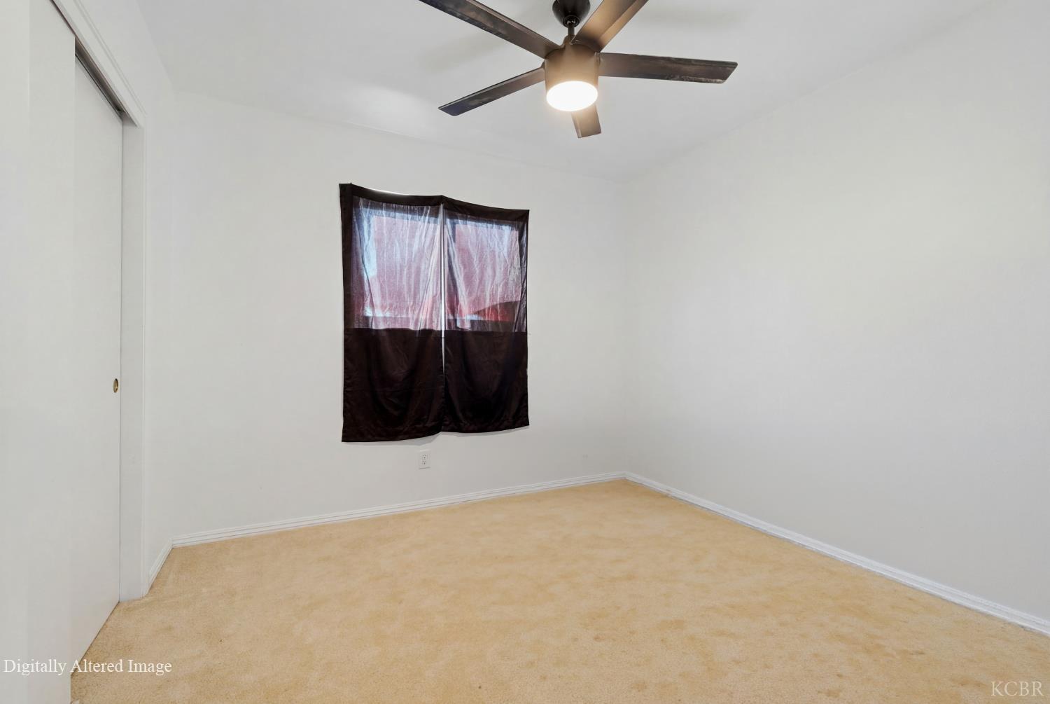 735 Manor Ave, Hanford, CA 93230