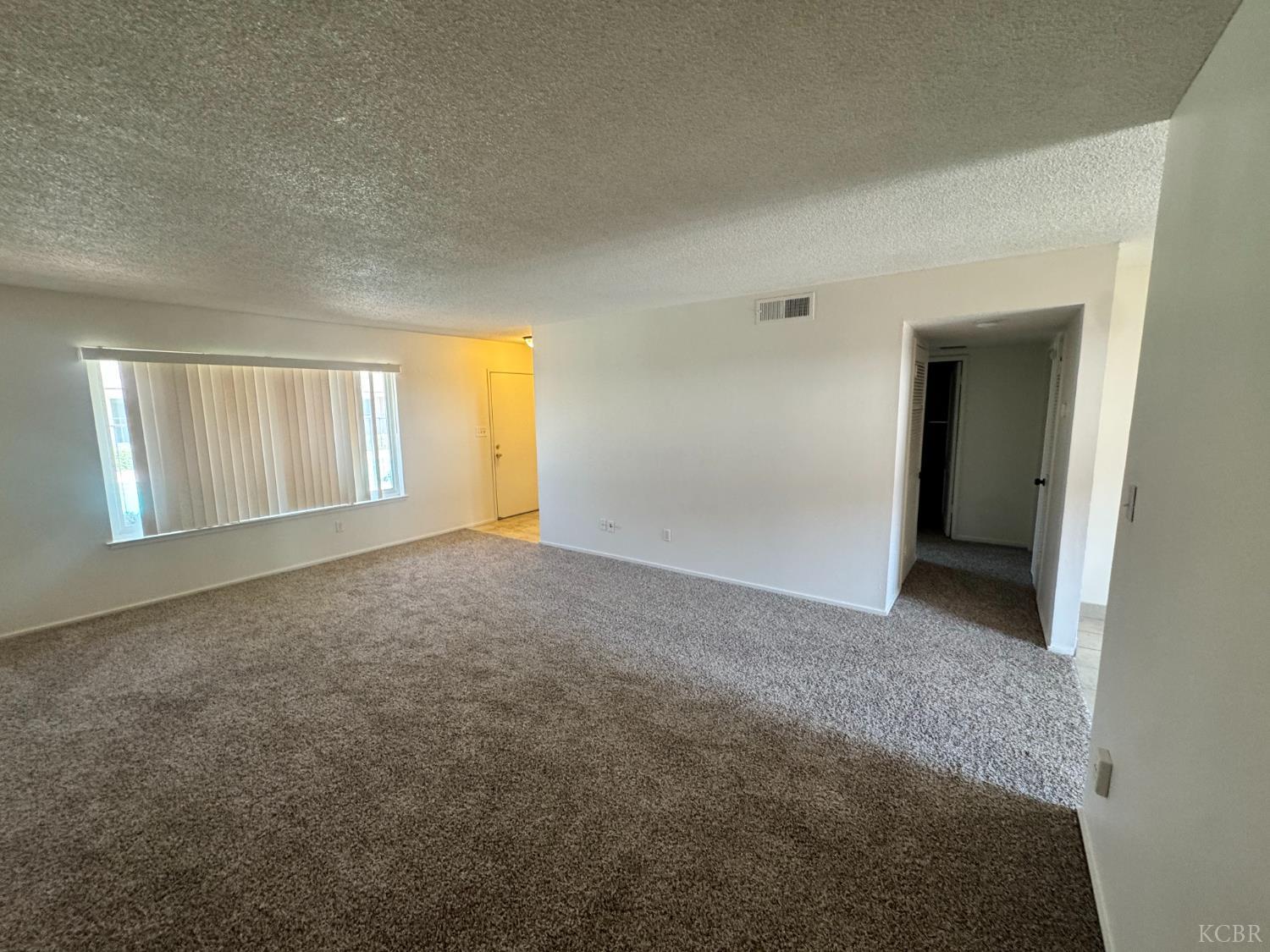 3749 N Fruit Ave, Fresno, CA 93705