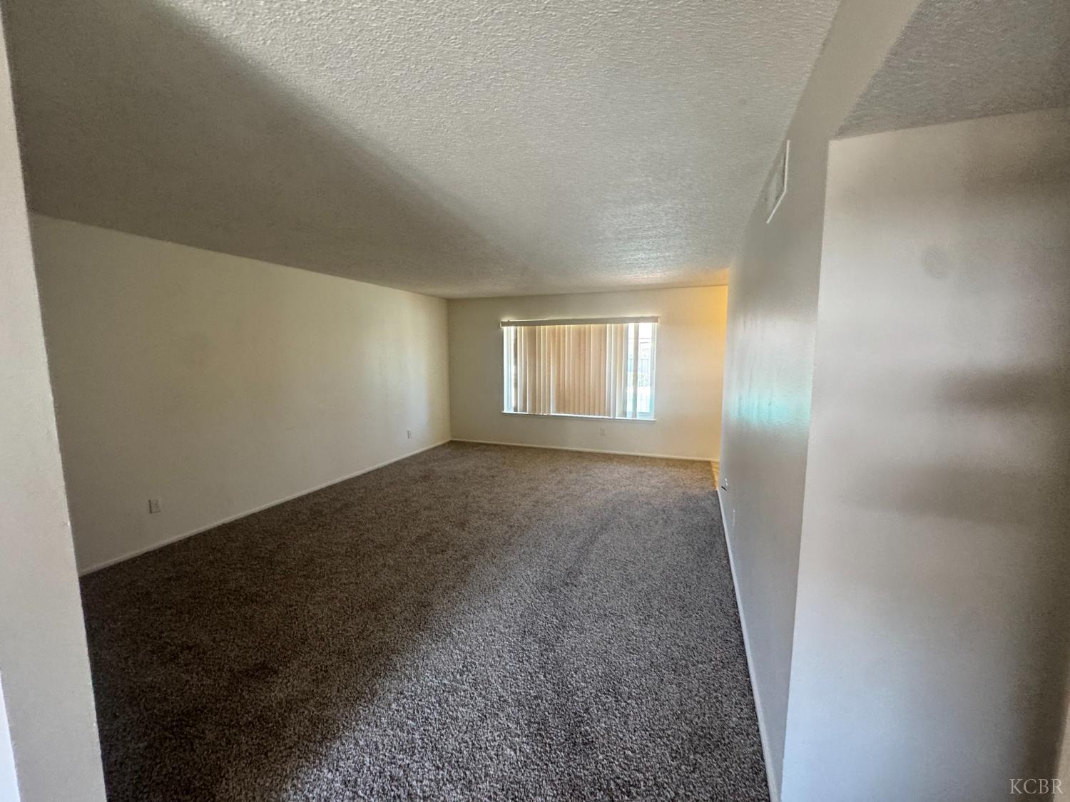 3749 N Fruit Ave, Fresno, CA 93705