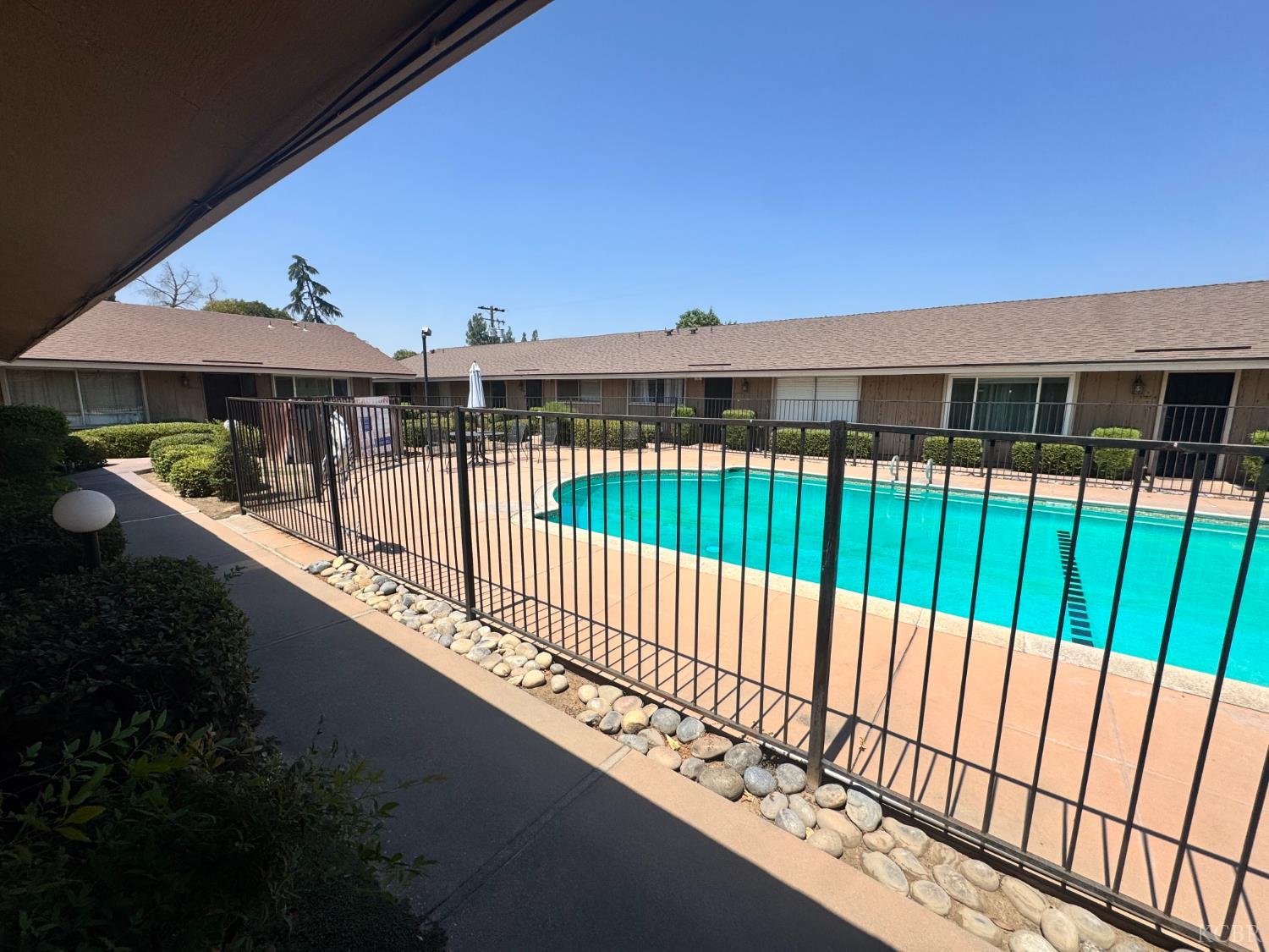 3749 N Fruit Ave, Fresno, CA 93705