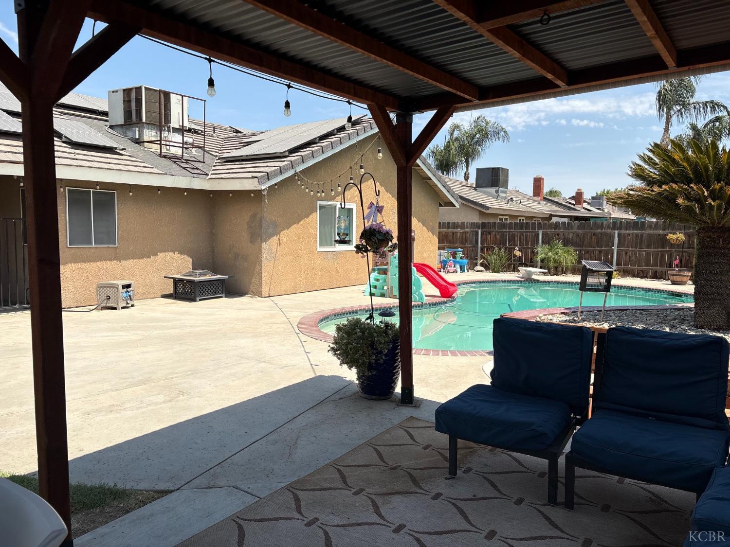 169 Devon Dr, Lemoore, CA 93245