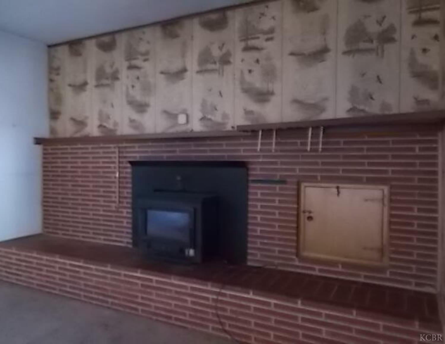 2026 N Kensington Way, Hanford, CA 93230