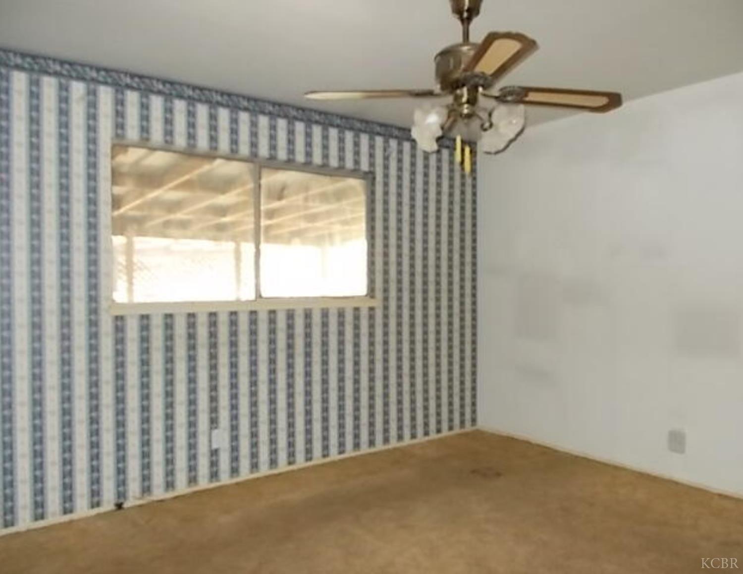 2026 N Kensington Way, Hanford, CA 93230