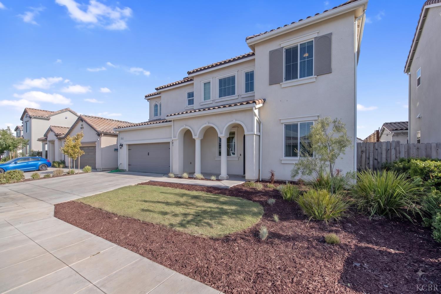 3036 Keats Ave, Clovis, CA 93619
