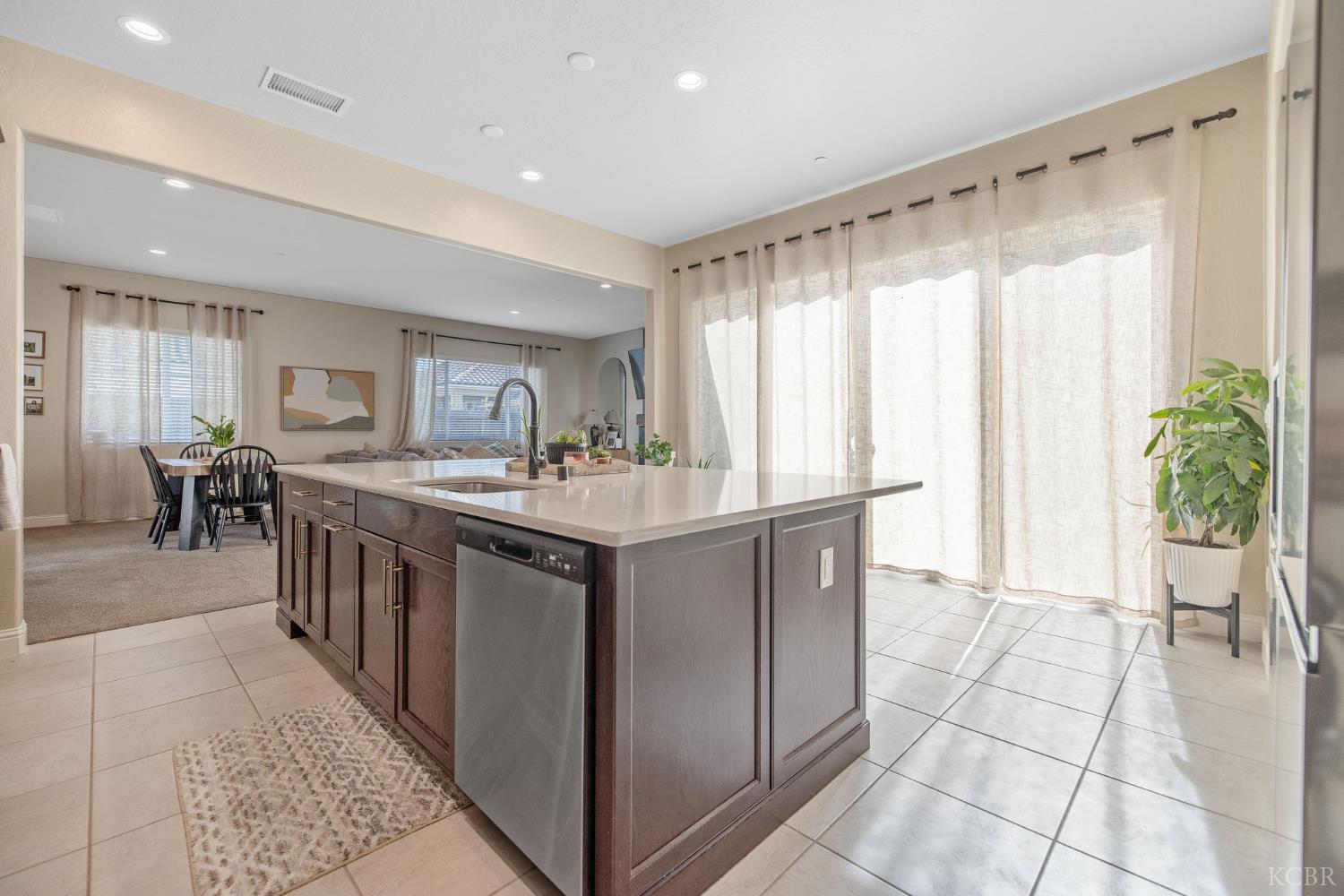 3036 Keats Ave, Clovis, CA 93619