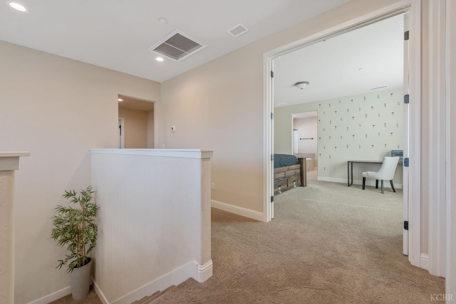 3036 Keats Ave, Clovis, CA 93619