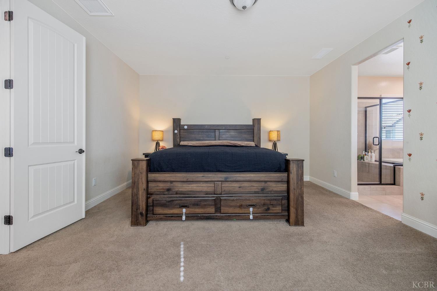 3036 Keats Ave, Clovis, CA 93619