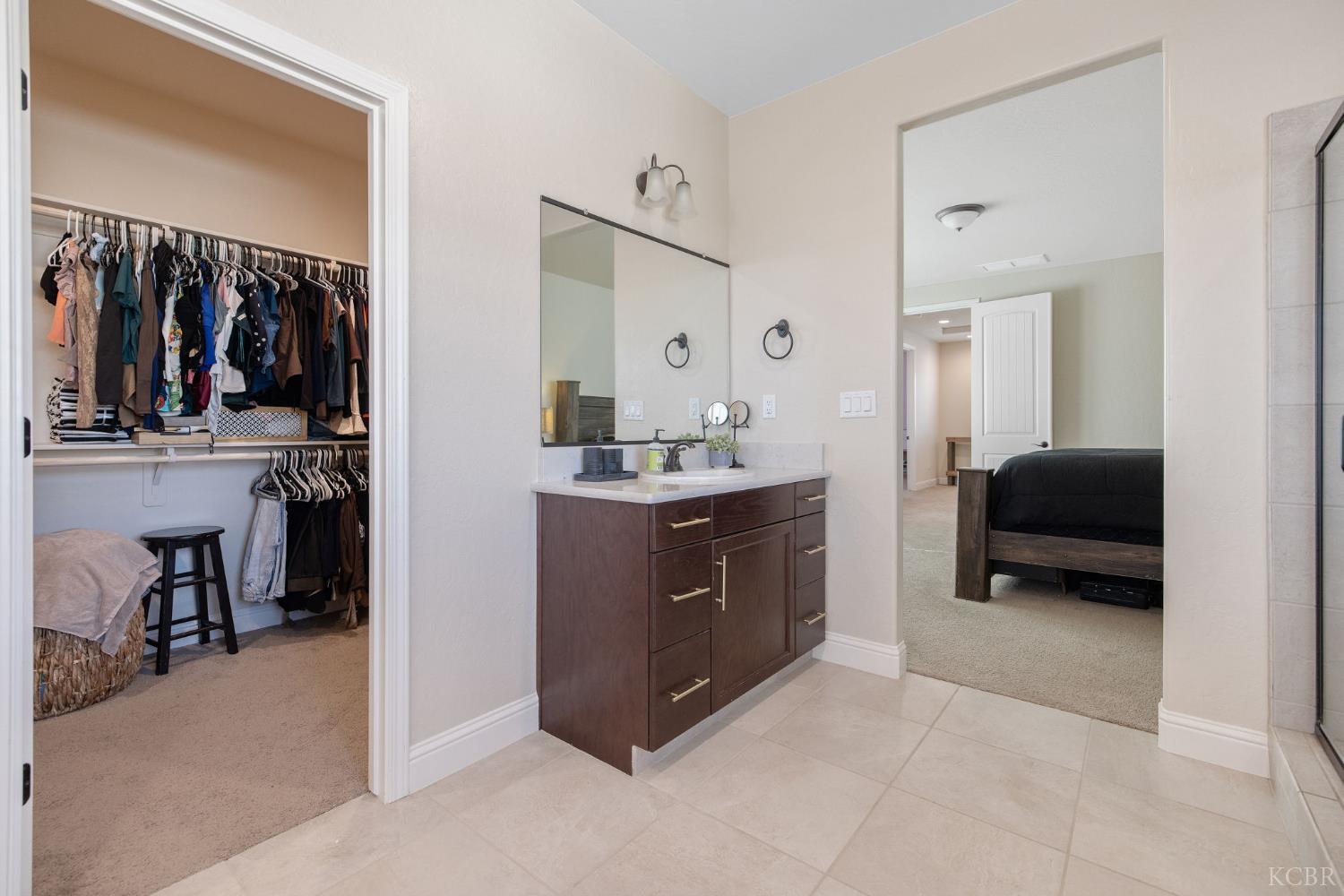 3036 Keats Ave, Clovis, CA 93619