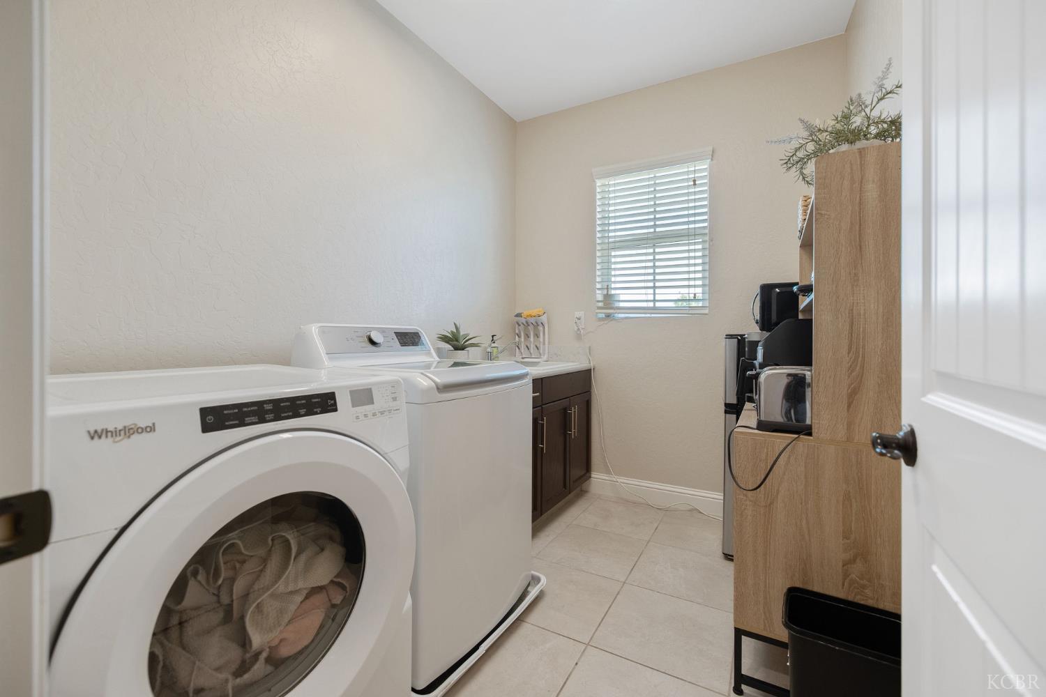 3036 Keats Ave, Clovis, CA 93619