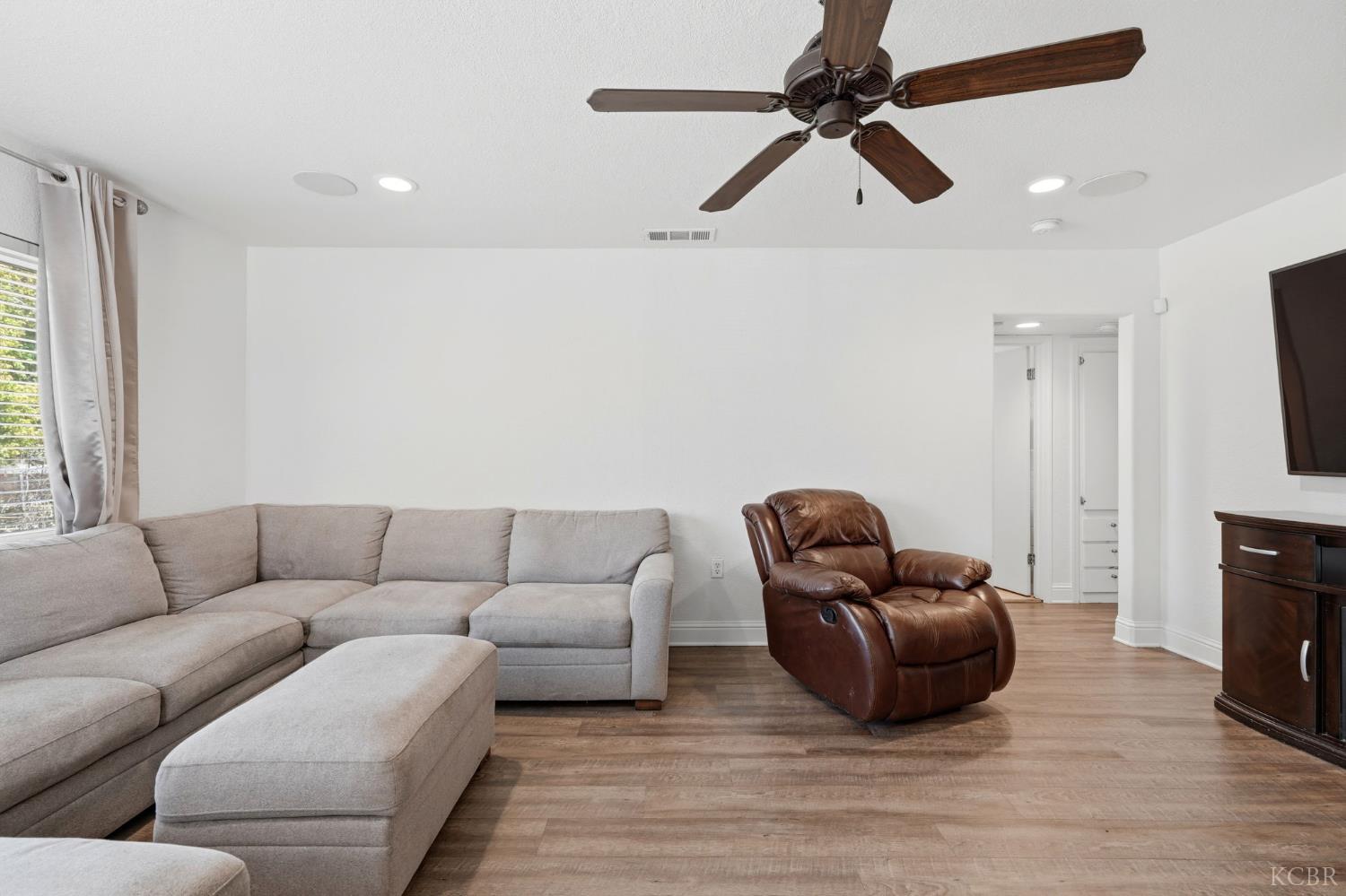 5142 Polk, Fresno, CA 93722