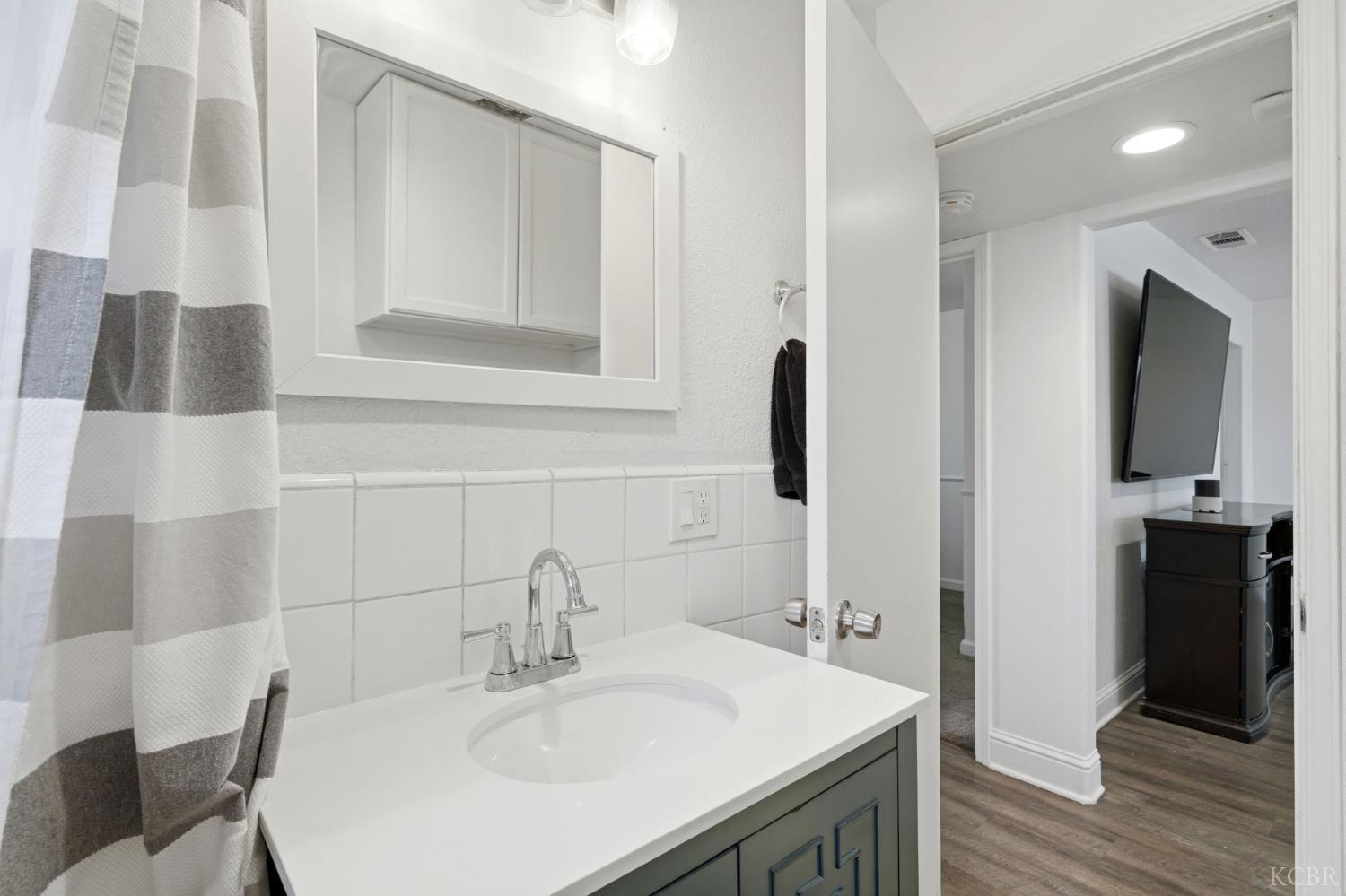 5142 Polk, Fresno, CA 93722