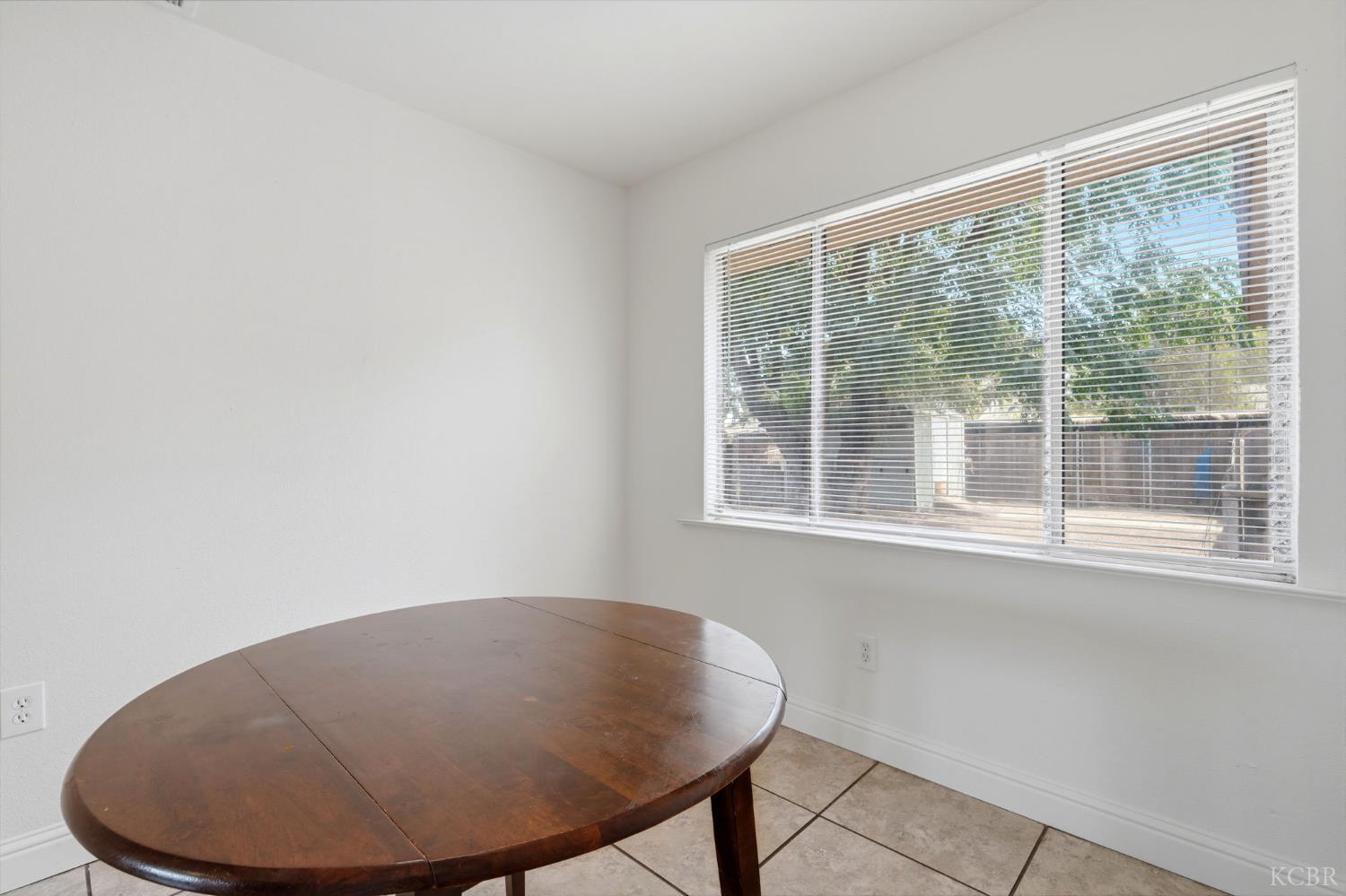 5142 Polk, Fresno, CA 93722