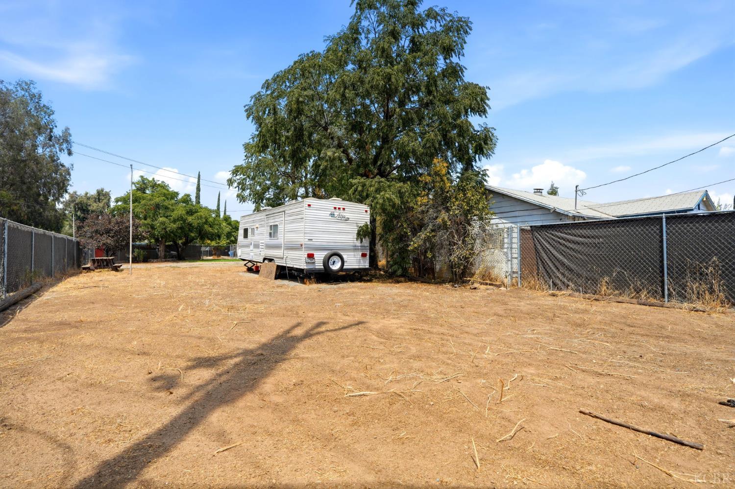 5142 Polk, Fresno, CA 93722