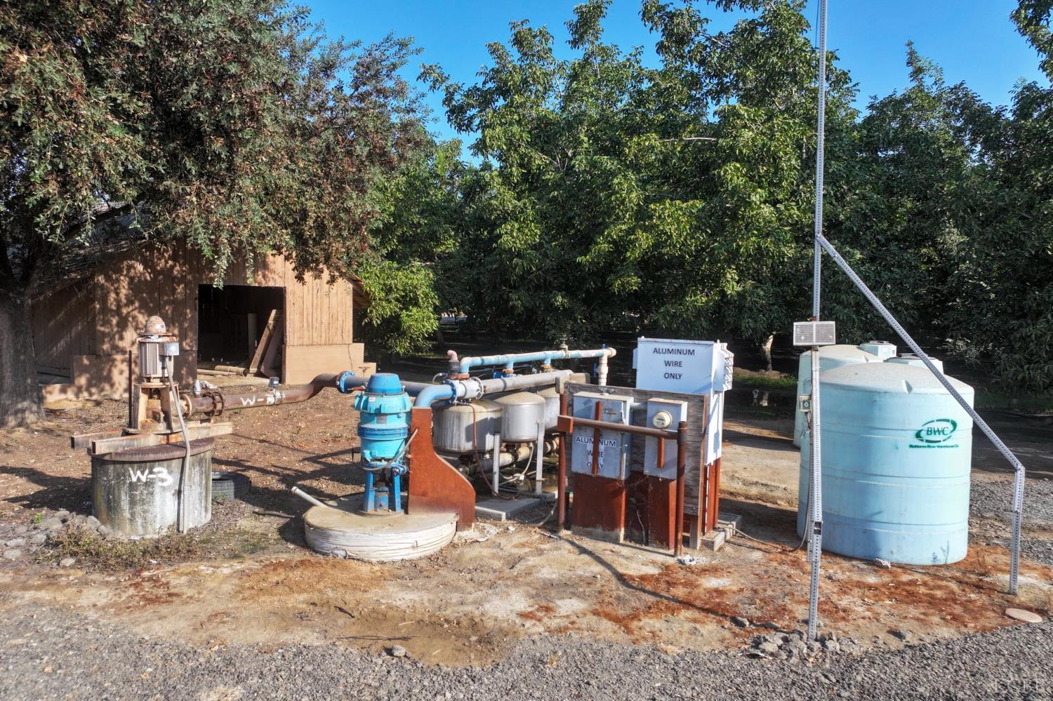 7461 7th Ave, Hanford, CA 93230