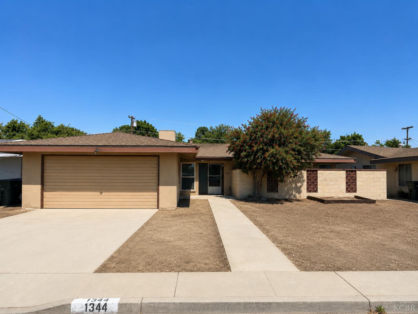 1344 Antelope Dr, Lemoore, CA 93245