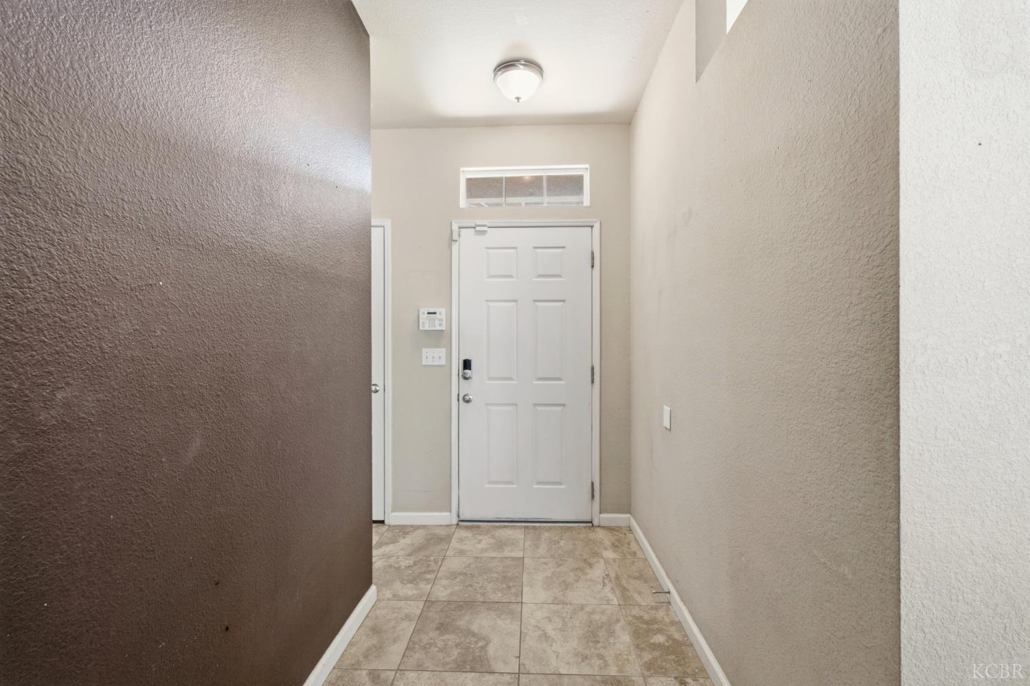 1125 E Cinnamon, Lemoore, CA 93245