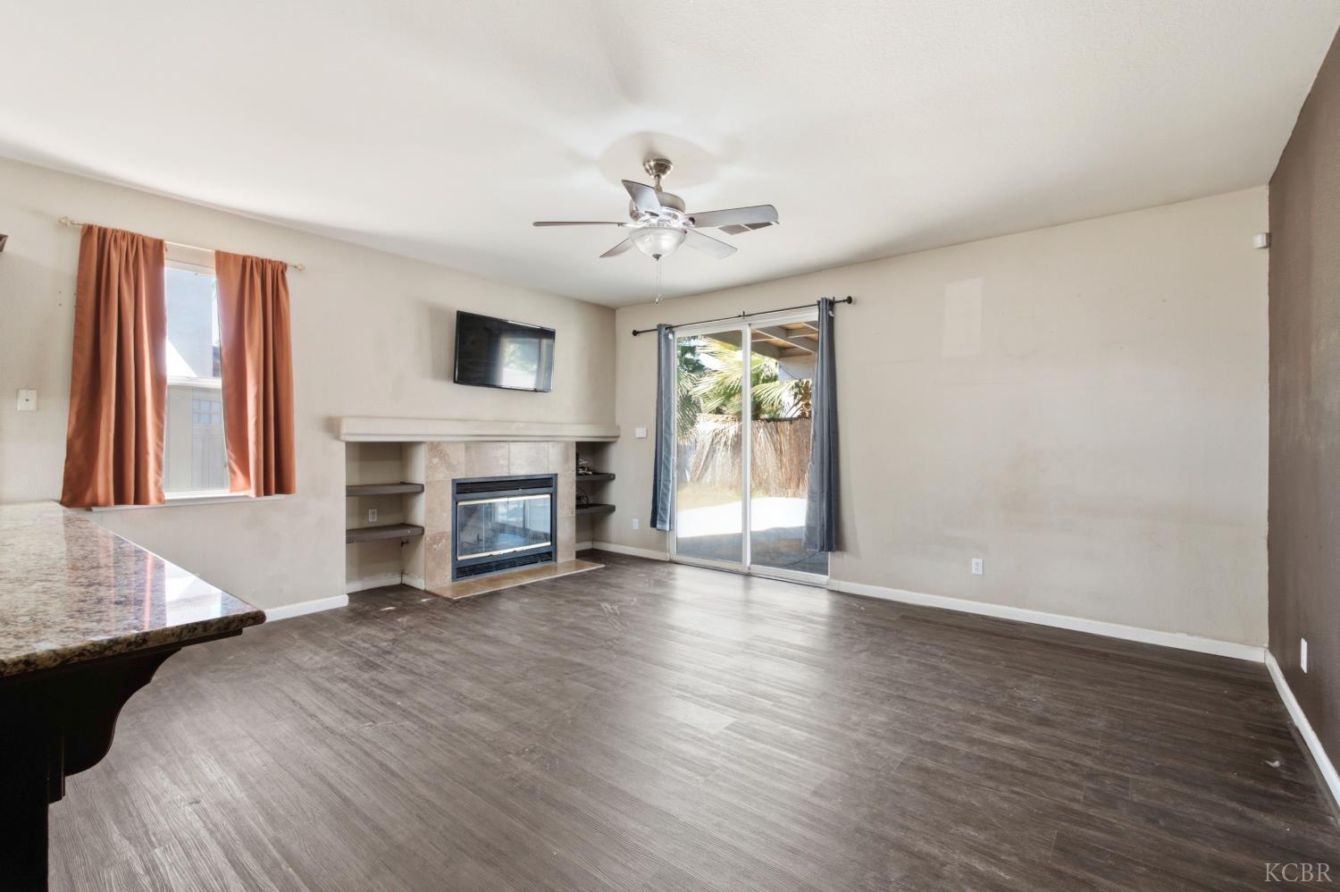 1125 E Cinnamon, Lemoore, CA 93245
