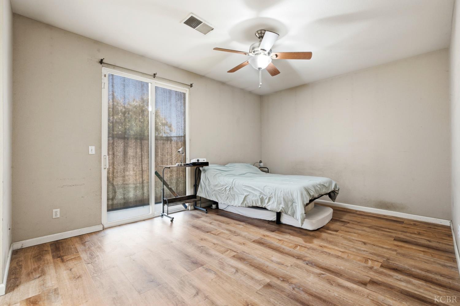 1125 E Cinnamon, Lemoore, CA 93245
