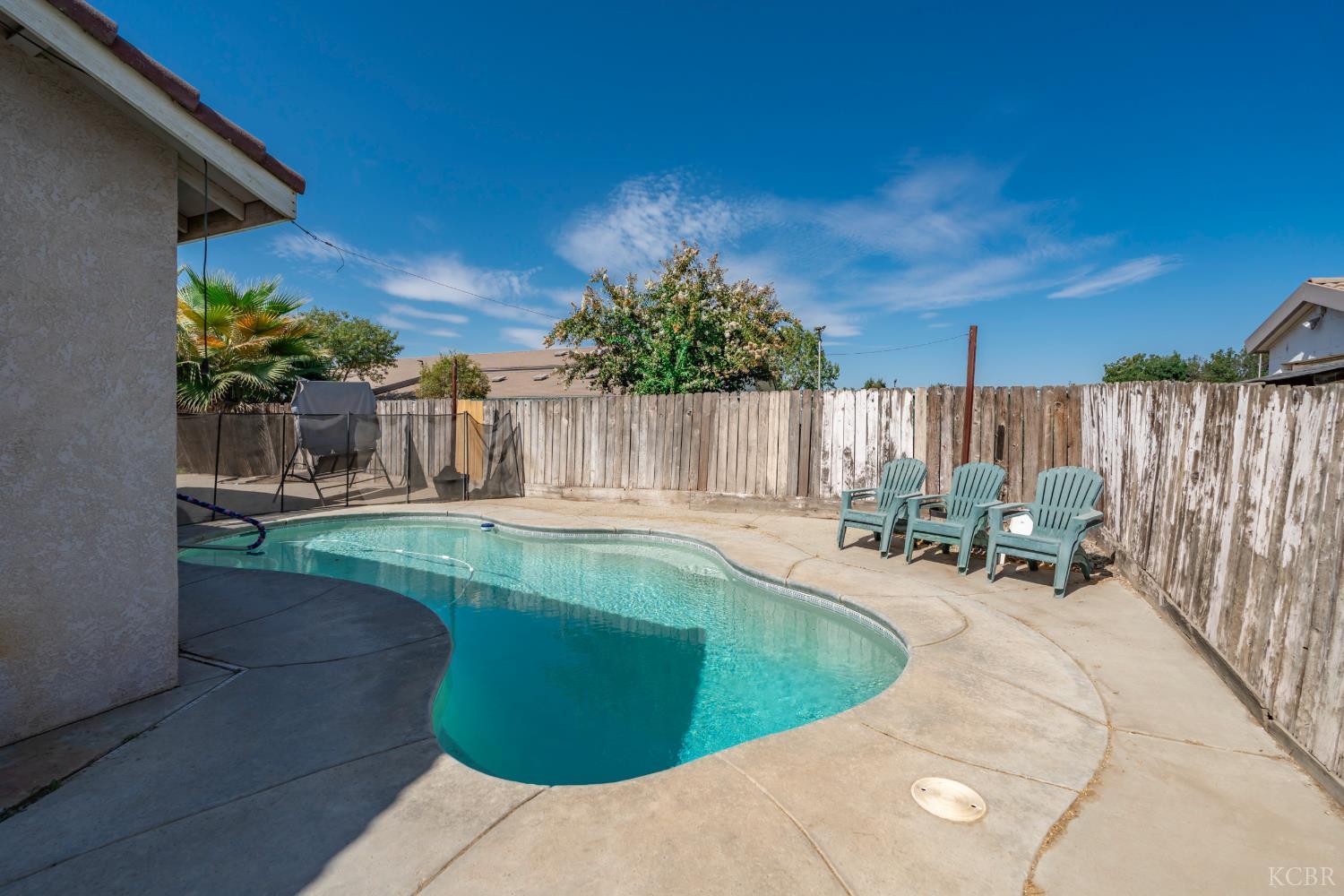 1125 E Cinnamon, Lemoore, CA 93245