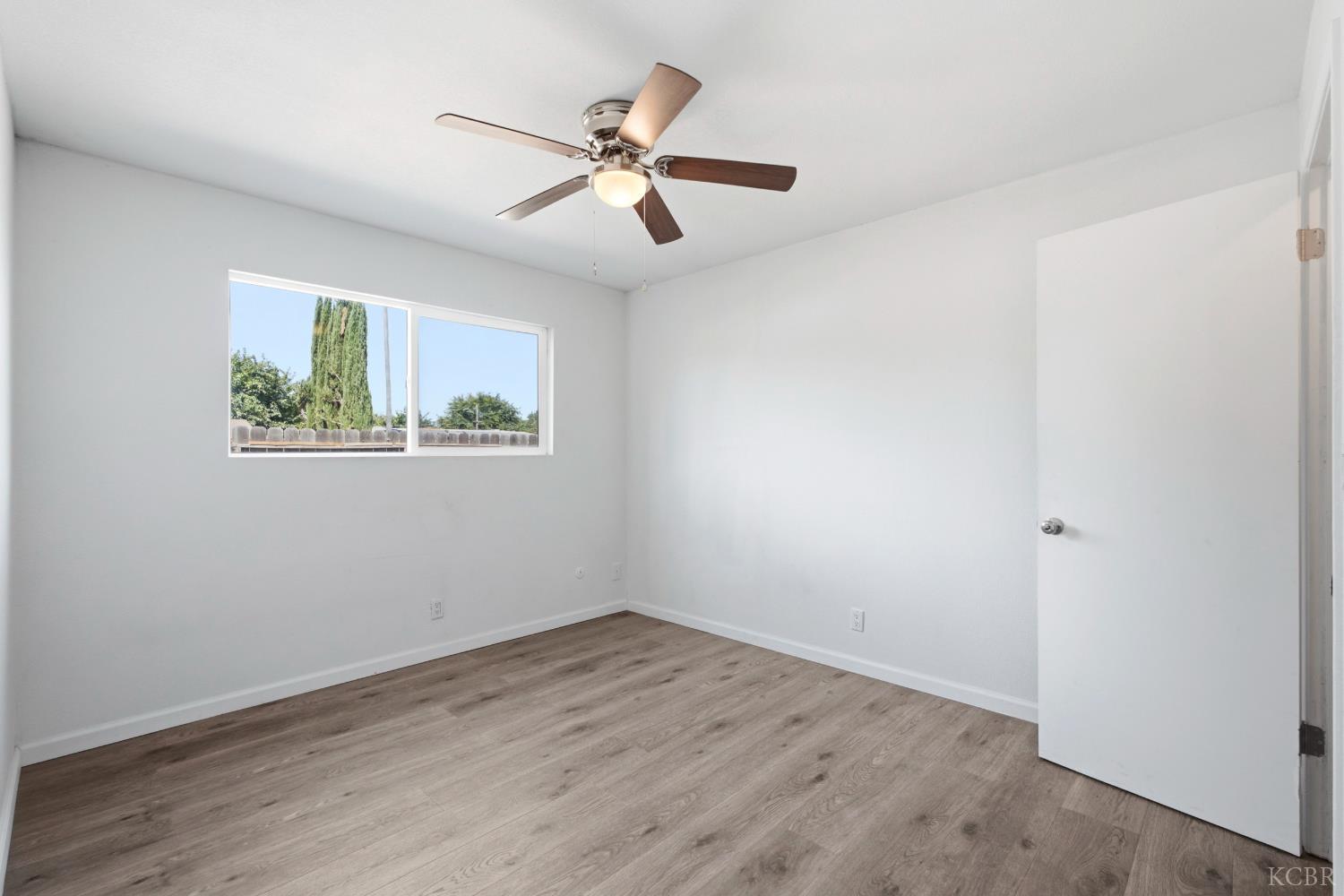 902 Boxwood, Lemoore, CA 93245