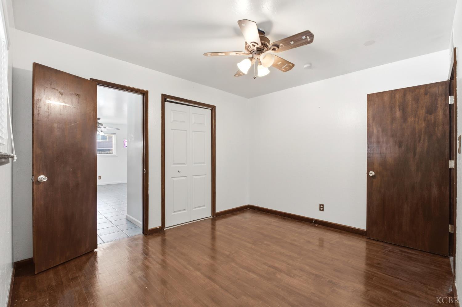 376 Oleander Ave, Lemoore, CA 93245
