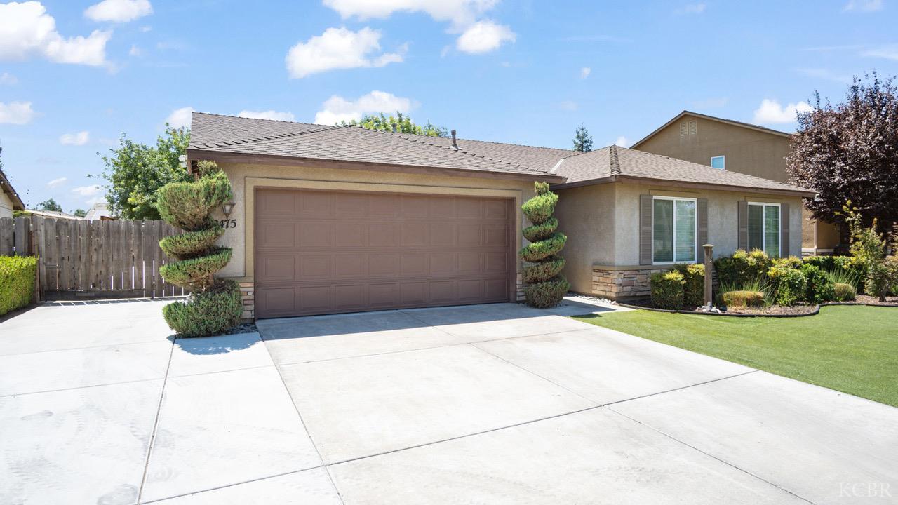 2475 Tempranillo Dr, Tulare, CA 93274