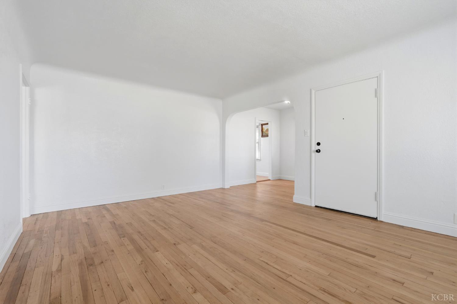 1811 McKinley Ave, Hanford, CA 93230