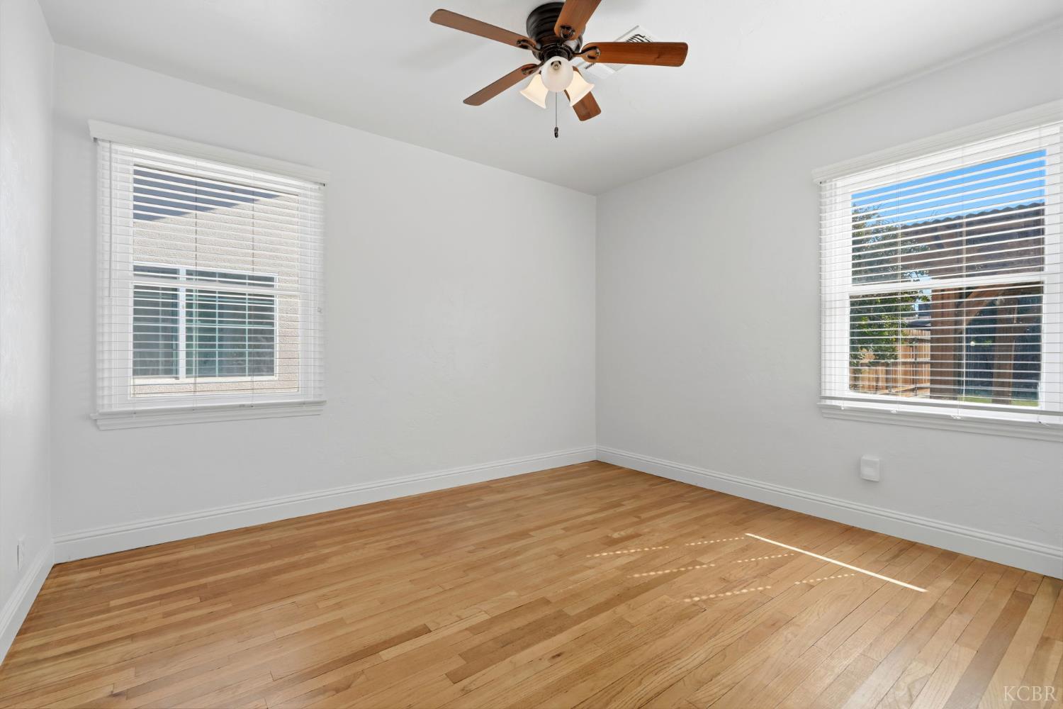 1811 McKinley Ave, Hanford, CA 93230