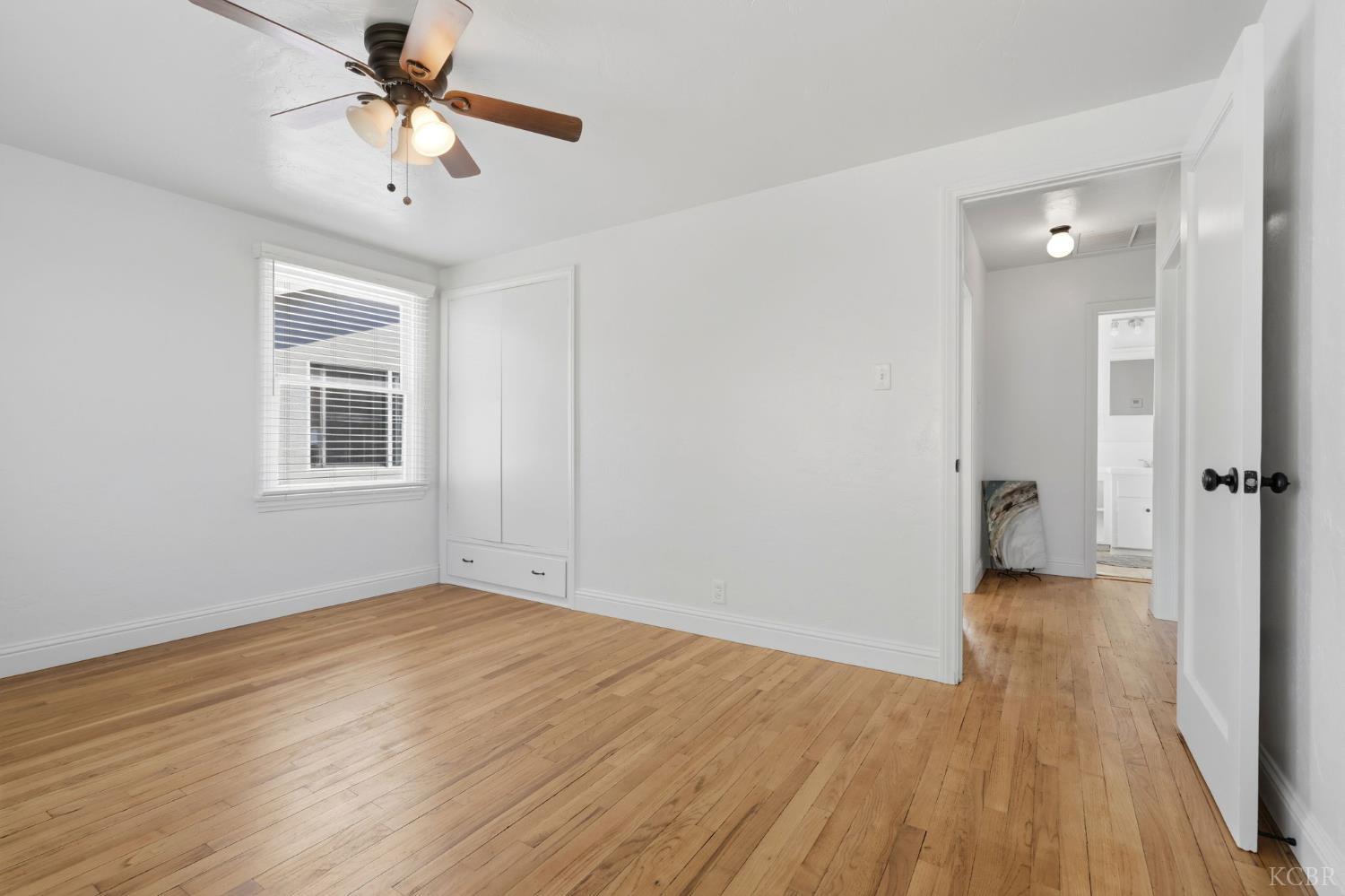 1811 McKinley Ave, Hanford, CA 93230