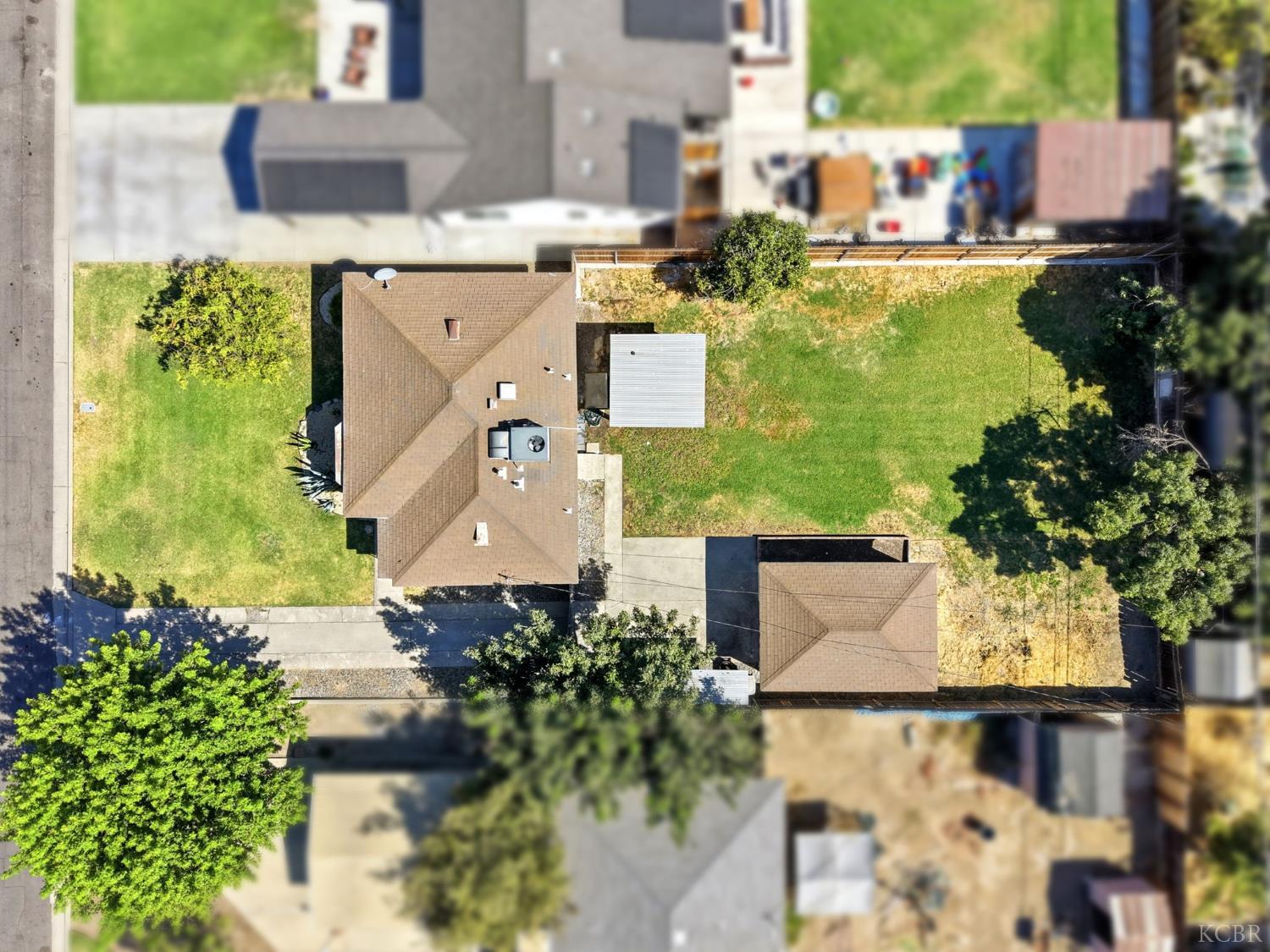 1811 McKinley Ave, Hanford, CA 93230
