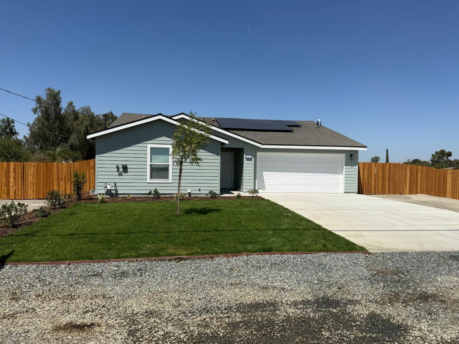 1318 ottawa, Corcoran, CA 93212