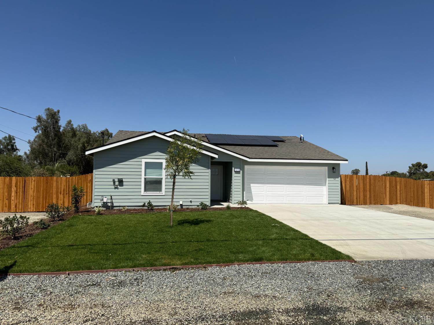1318 ottawa, Corcoran, CA 93212